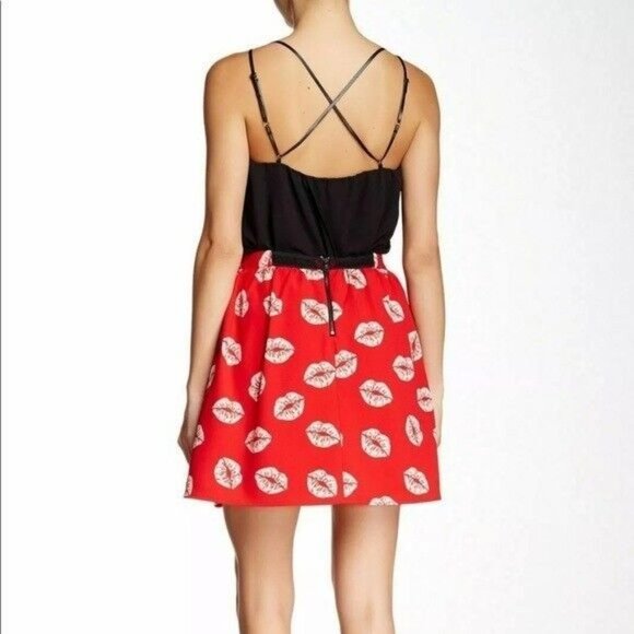 Sam Edelman X Revolve 90's Inspired Lips Novelty Print Full Mini Skirt Size 2 - Picture 6 of 14